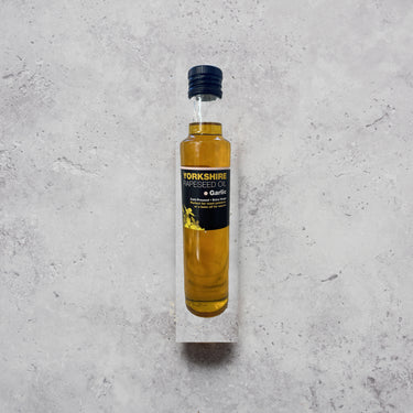 Yorkshire Rapeseed Garlic Oil - 1 Bottle (250ml) - Christmas Box